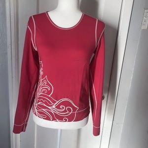 Athleta top coral pink in color